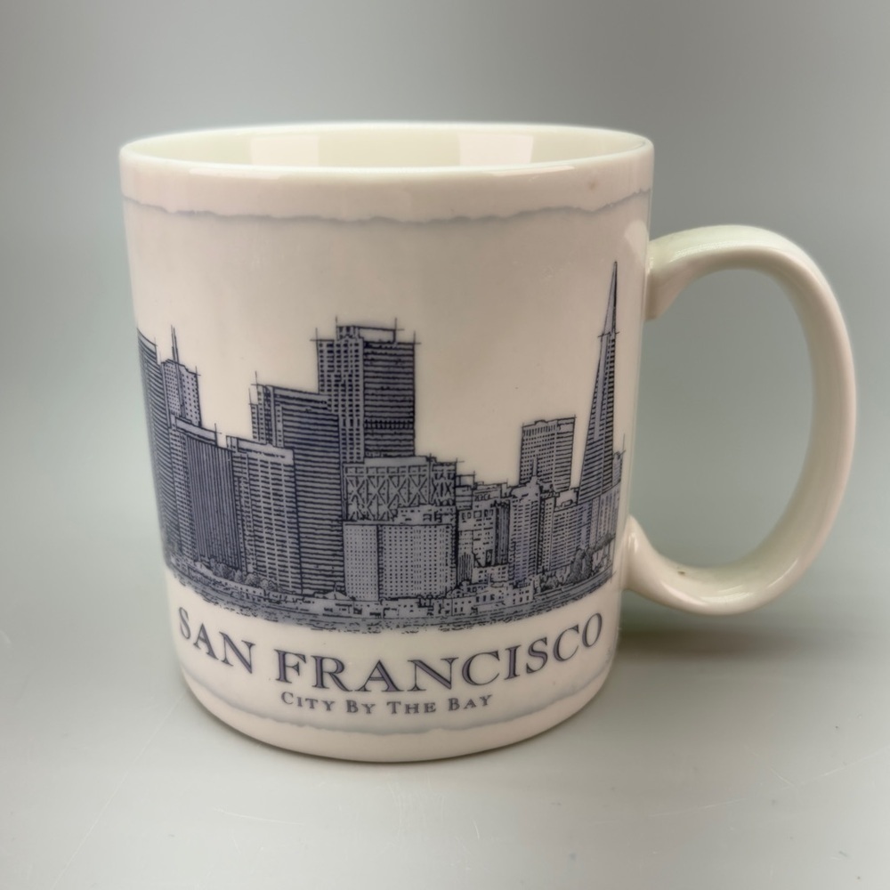 Vintage Starbucks 2006 San Francisco
City By The Bay 18oz Coffee Mug
